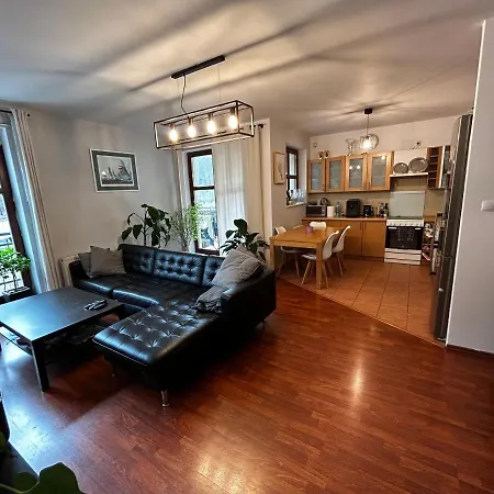 Przytulny Apartament Przy Lesie Wrzeszcz アパート グダニスク